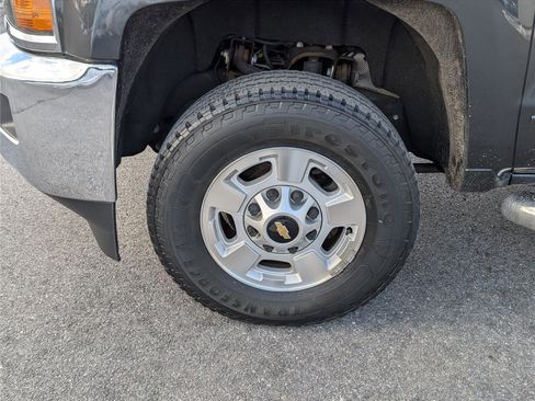 Used 2017 Chevrolet Silverado 2500 LT w/ Texas Edition image 9