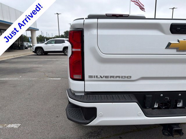 Used 2024 Chevrolet Silverado 2500 High Country AWD/4WD image 21