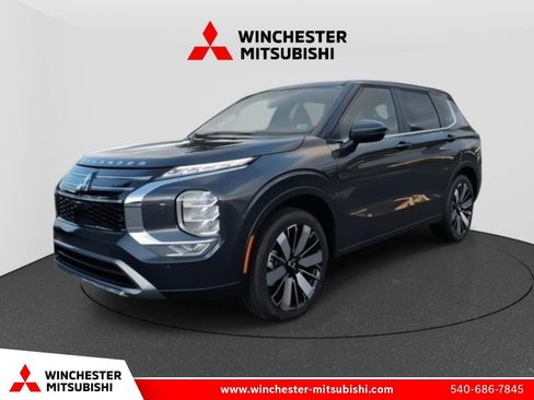 New 2025 Mitsubishi Outlander SE image 1