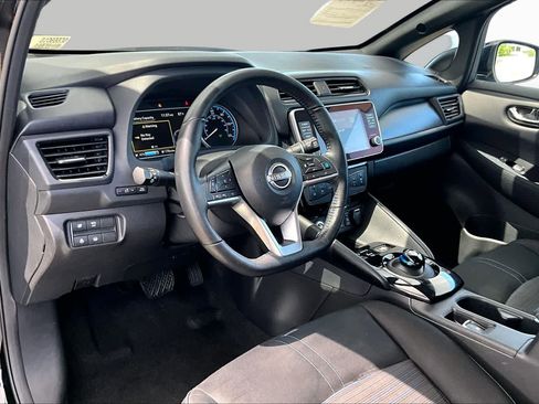 Used 2025 Nissan Leaf SV Plus FWD image 16