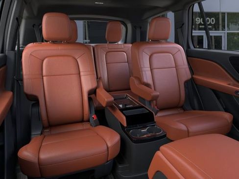New 2026 Lincoln Aviator Reserve AWD/4WD image 11