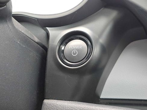 Certified 2026 Toyota Sienna XSE AWD/4WD image 38