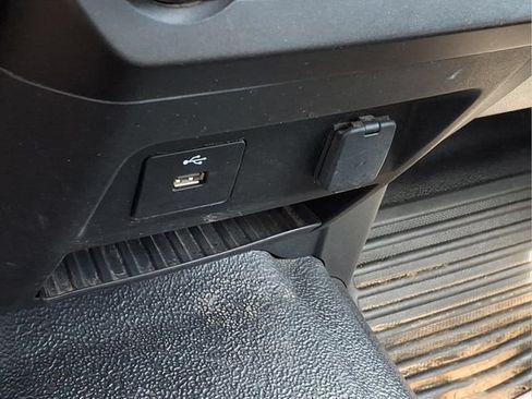 Used 2022 Ford F350 XL w/ Power Equipment Group AWD/4WD image 12
