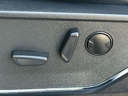 Used 2024 Ford F350 Lariat w/ Lariat Ultimate Package image 22