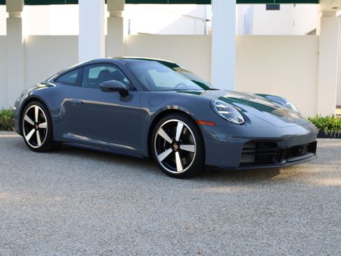 New 2026 Porsche 911 Carrera S image 9