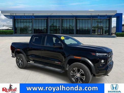 Used 2024 GMC Canyon AT4 w/ AT4 Premium Package AWD/4WD image 1