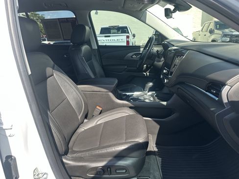 Used 2020 Chevrolet Traverse Premier w/ Redline Edition AWD/4WD image 22