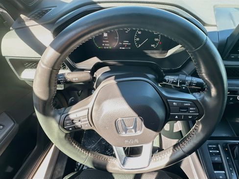 Used 2024 Honda CR-V Sport image 17
