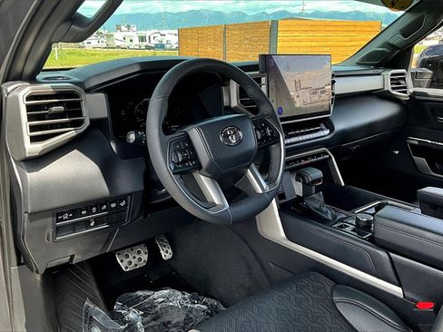 Used 2025 Toyota Tundra Limited image 14