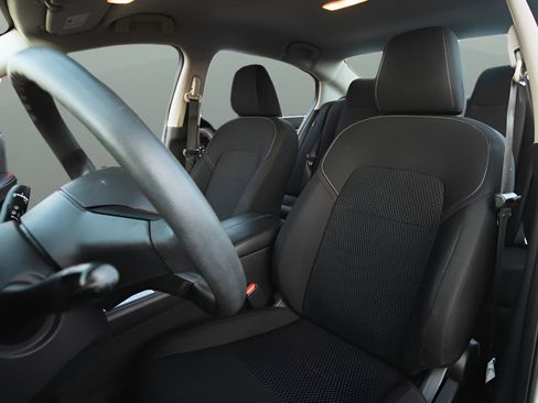 Used 2022 Nissan Sentra S FWD image 5