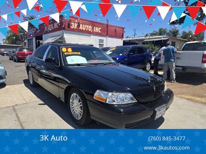 Used 2006 Lincoln Town Car Designer Series