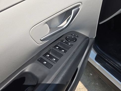 Used 2025 Hyundai Tucson SEL FWD image 30