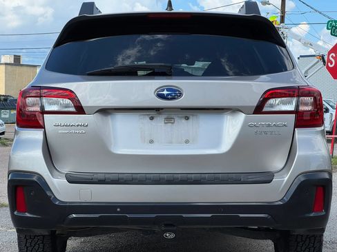 Used 2019 Subaru Outback 2.5i Limited w/ Popular Package #2 AWD/4WD image 6
