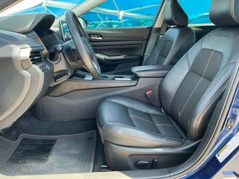 Used 2022 Nissan Altima 2.5 SR AWD/4WD image 9