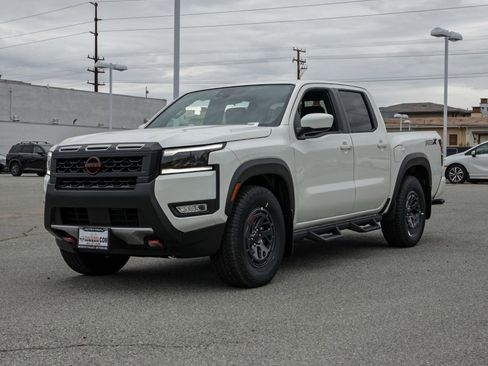 New 2026 Nissan Frontier Pro-X image 8