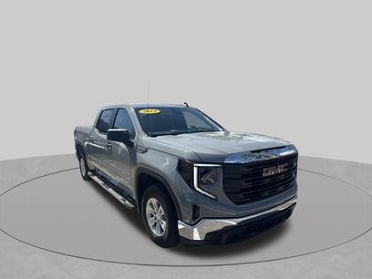 Used 2024 GMC Sierra 1500 Pro w/ Pro Value Package