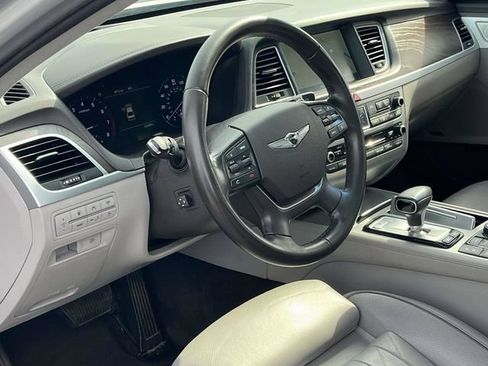 Used 2018 Genesis G80 5.0 Ultimate RWD image 12