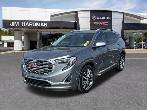 Used 2018 GMC Terrain Denali image 3