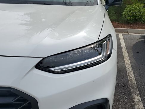 Used 2023 Honda HR-V Sport image 4