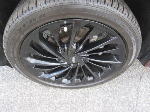 Used 2023 Lincoln Aviator Black Label w/ Jet Package AWD/4WD image 9