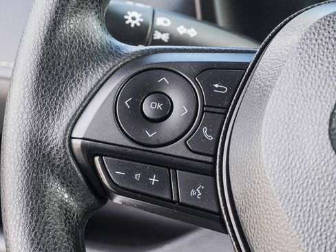 Certified 2024 Toyota RAV4 XLE image 32