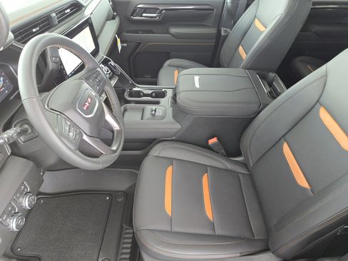 New 2026 GMC Sierra 2500 AT4 w/ AT4 Premium Plus Package AWD/4WD image 10