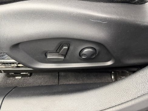 Used 2022 Jeep Compass Limited image 40