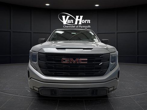 Used 2025 GMC Sierra 1500 Elevation image 11