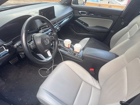 Certified 2025 Honda Civic Sport image 3