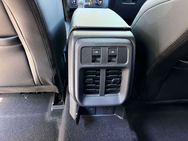 New 2026 Ford Bronco Outer Banks AWD/4WD image 14