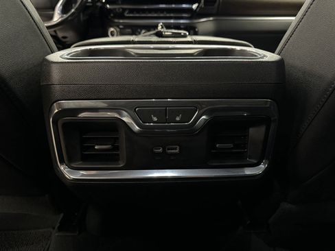 Used 2024 Chevrolet Silverado 2500 High Country w/ Technology Package AWD/4WD image 28