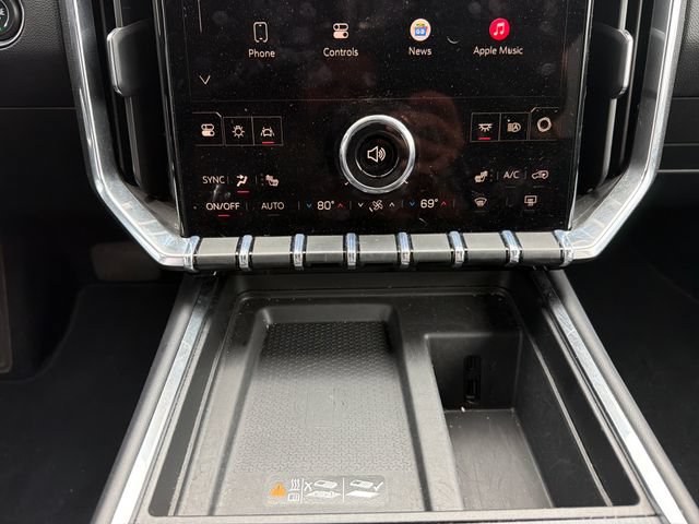 Used 2026 GMC Acadia Elevation w/ Elevation Premium Package AWD/4WD image 33
