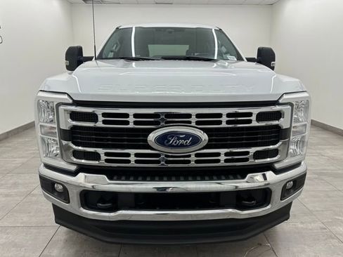 Used 2024 Ford F250 XLT image 8