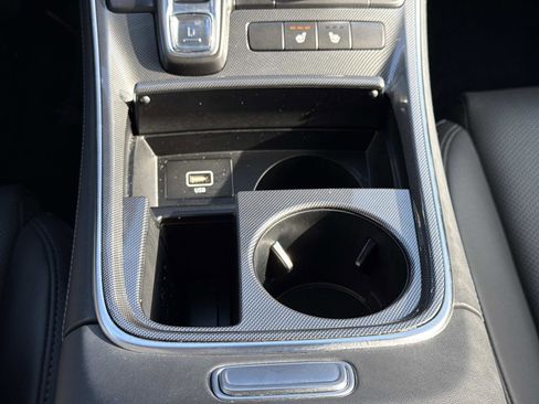 Used 2023 Hyundai Santa Fe SEL w/ Premium Package image 7