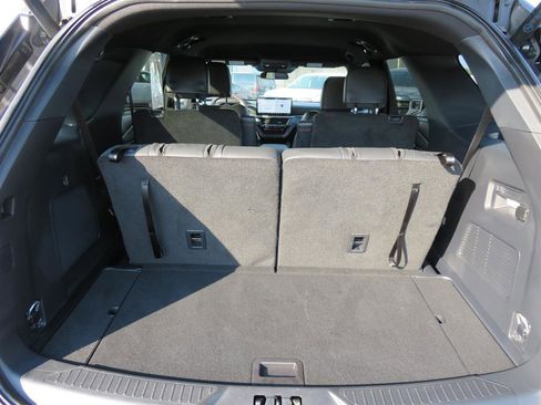Used 2025 Ford Explorer ST-Line AWD/4WD image 30