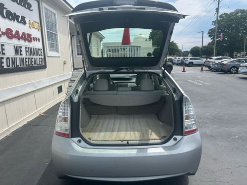 Used 2011 Toyota Prius Two FWD image 24