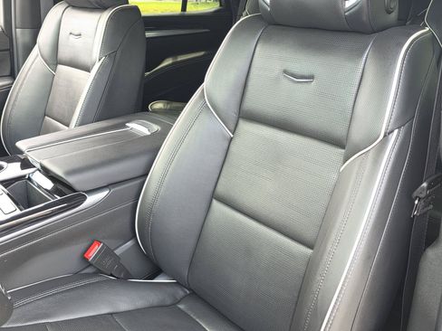 Certified 2026 Cadillac Escalade Sport w/ LPO, ONYX Package RWD image 17