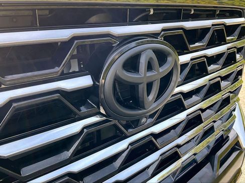 Used 2024 Toyota Tundra 1794 Edition image 30