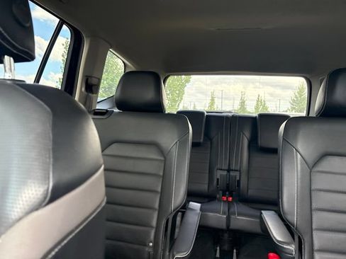 Used 2021 Volkswagen Atlas SEL Premium AWD/4WD image 46