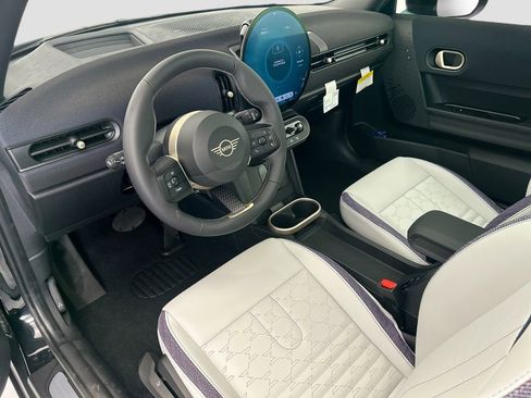 New 2026 MINI Cooper 2-Door Hardtop FWD image 9