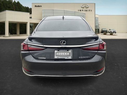 Used 2024 Lexus ES 300h w/ Premium Package image 24