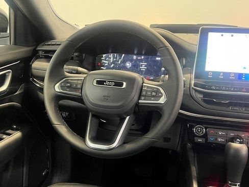 New 2026 Jeep Compass Limited w/ Sun, Sound & Navigation Group image 18