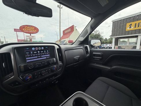 Used 2017 Chevrolet Silverado 1500 LT w/ All Star Edition AWD/4WD image 23