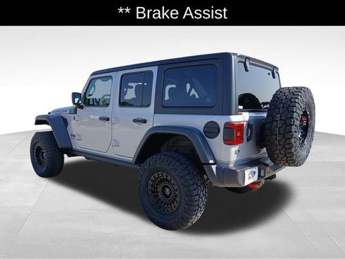 New 2024 Jeep Wrangler Unlimited Rubicon w/ Technology Group image 7