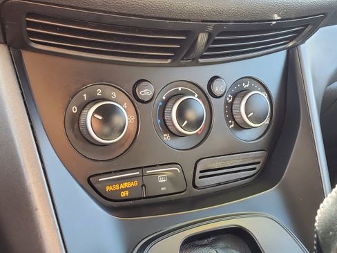 Used 2016 Ford Escape S FWD image 19