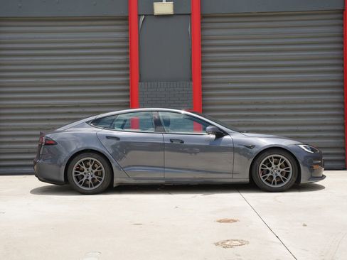 Used 2023 Tesla Model S AWD/4WD image 3
