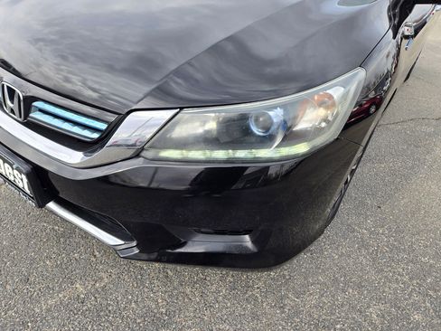 Used 2015 Honda Accord Hybrid Sedan image 14