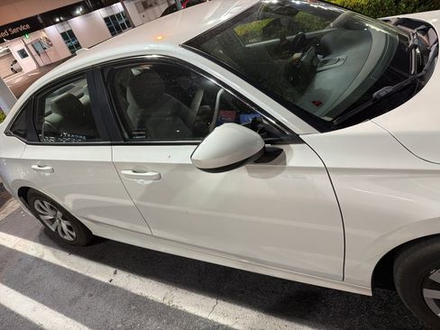 Used 2022 Honda Civic LX image 12