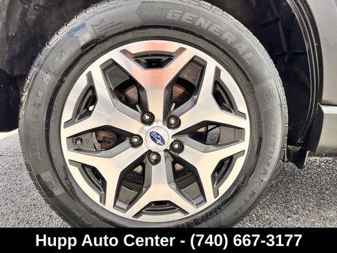 Used 2021 Subaru Forester Premium AWD/4WD image 7