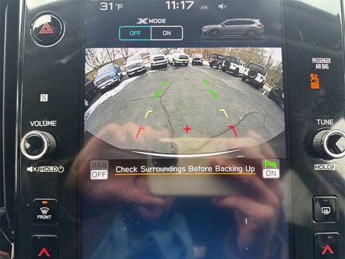 Used 2023 Subaru Ascent Premium w/ Convenience Package image 13